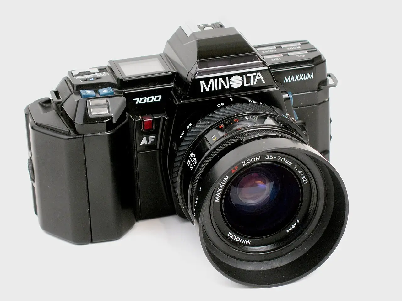 Η ιστορία Konica Minolta: 150 χρόνια εικόνας και εκτύπωσης 3 Minolta Maxxum 7000 (α-7000), η πρώτη SLR 35mm με ενσωματωμένο autofocus